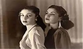 سفر در زمان؛ ژست «اشرف پهلوی» و «فوزیه» در سعدآباد؛ اواخر دهه 1310 