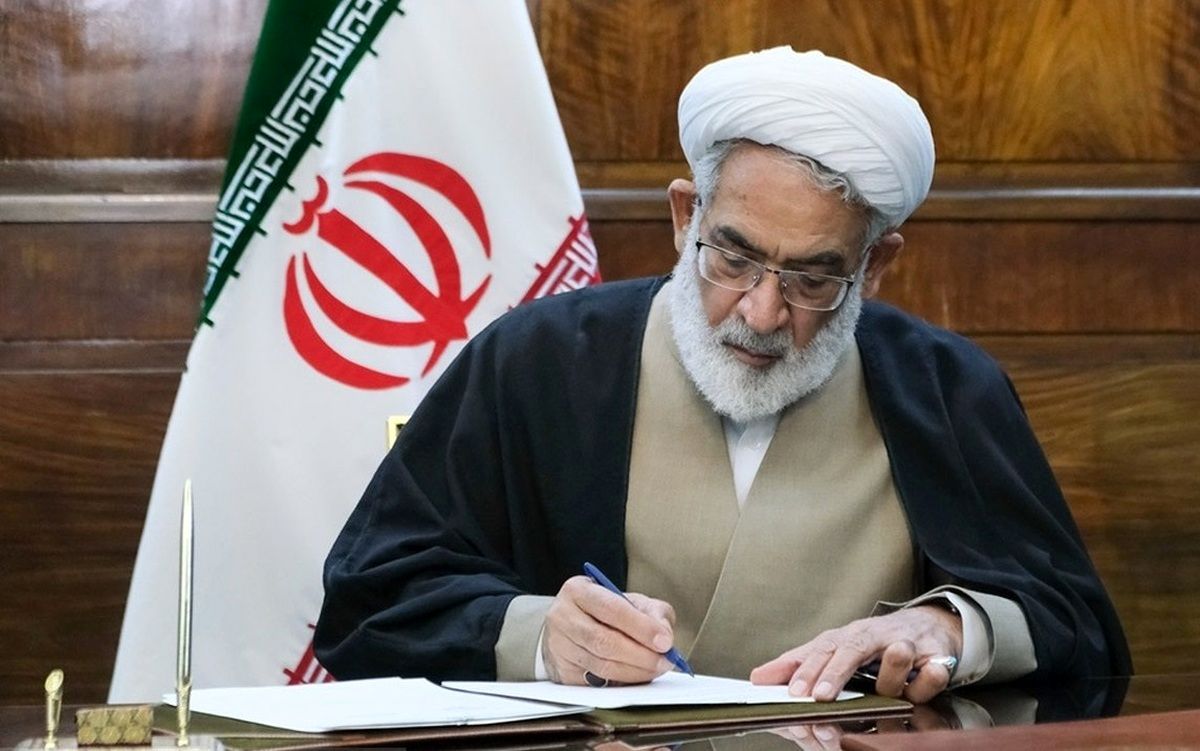 فرد اهانتکننده به قرآن باید مجازات شود