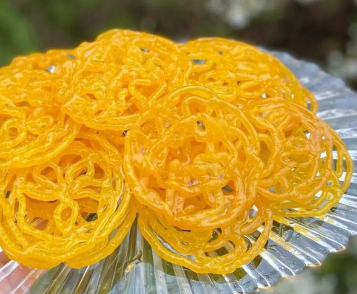 طرز تهیه زولبیا با 3 قلم مواد بدون ماست 