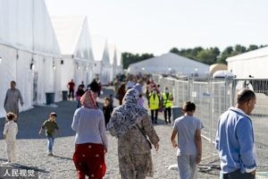 آمریکا پناهندگان افغان را فراموش نکند