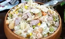 یک سالاد مجلسی با عطر کره و طعم بی‌نظیر قارچ