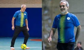 پزشکیان همراه با ملی‌پوشان فوتبال پا به توپ شد