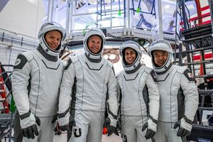 آغاز پوشش زنده بازگشت یاسمین مقبلی و همراهان از ماموریت «کرو-۷» در پلتفرم‌های ناسا

