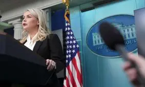 کاخ سفید: آمریکا در حال حاضر قصدی برای حضور نظامی در ایران ندارد/ ترامپ به دنبال ایفای نقش آمریکا در ایران بعد از جنگ است/ باید صبر کنیم و ببینیم رهبر بعدی ایران چه کسی خواهد بود/ پاسخ به اتهامات حمله به مدرسه میناب