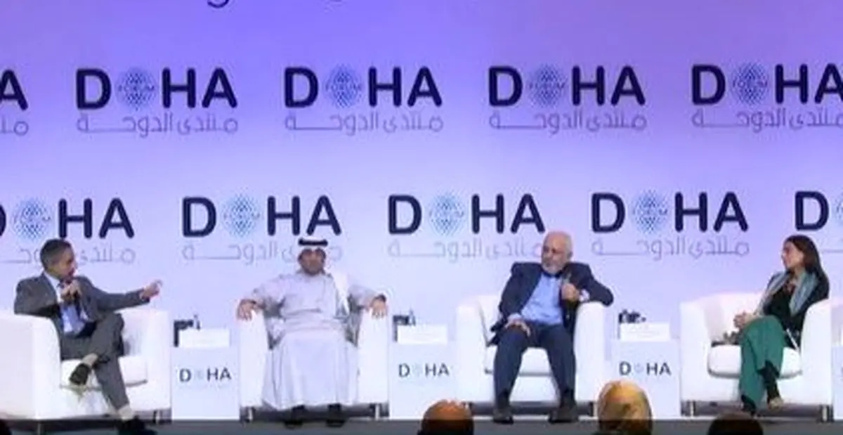 ظریف: ما فراز و فرود داشته‌ایم و قطعاً امروز یکی از فرازهای ما نیست/ ایران همچنان ایستاده و به ایستادگی ادامه خواهد داد