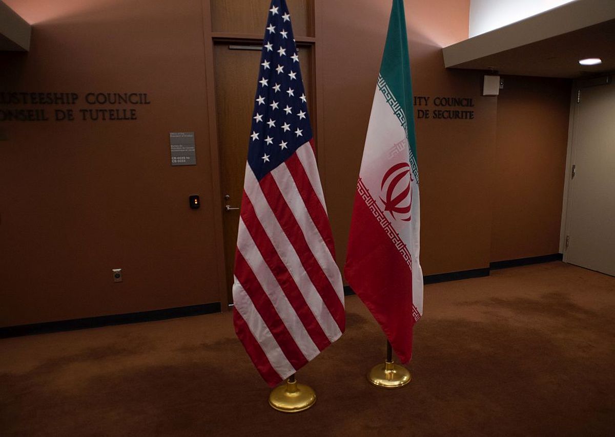 کاخ سفید از تهران خواسته به عنوان بخشی از توافق، انتقال پهپاد به روسیه را متوقف کند/ قرار است ایران غنی سازی بالای ۶۰ درصد نکند، امریکاییها را هم هدف قرار ندهد/ واشنگتن هم در مقابل تحریم نفت را سفت و سخت اجرا نمی کند