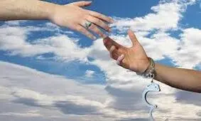 بخشش کریمانه شرکت فولاد اکسین خوزستان و آزادی یک زندانی