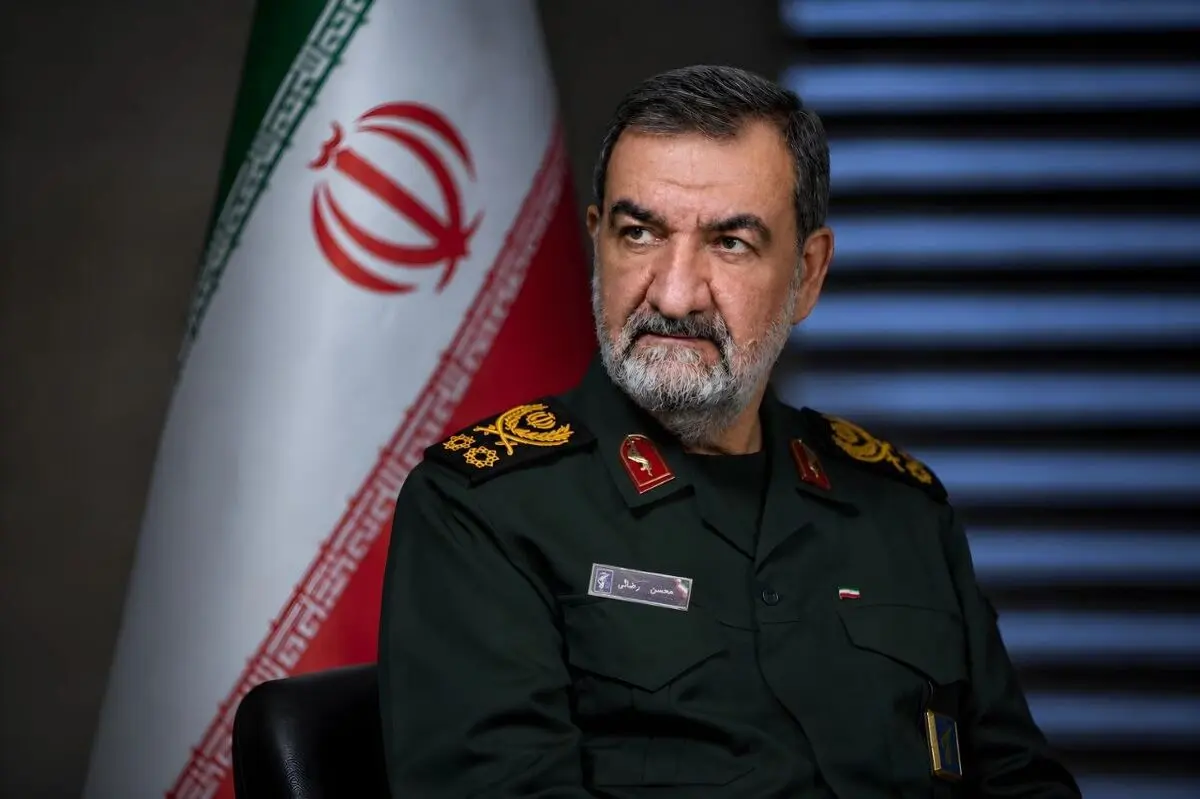پیام محسن رضایی به رهبر انقلاب در خصوص انتصاب‌های جدید فرماندهان نظامی

