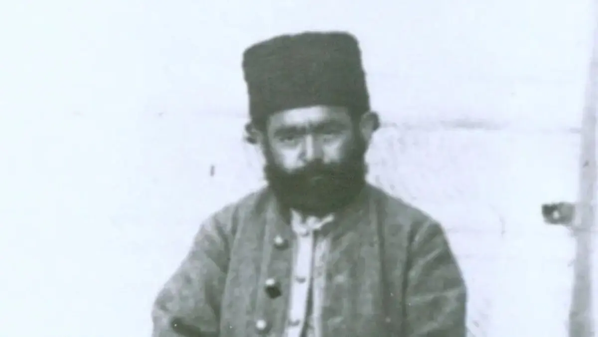 سفر در زمان؛ عکسی از «اسماعیل شپش» که زنش او را توی «طاقچه» می‌گذاشت؛ 136 سال قبل 
