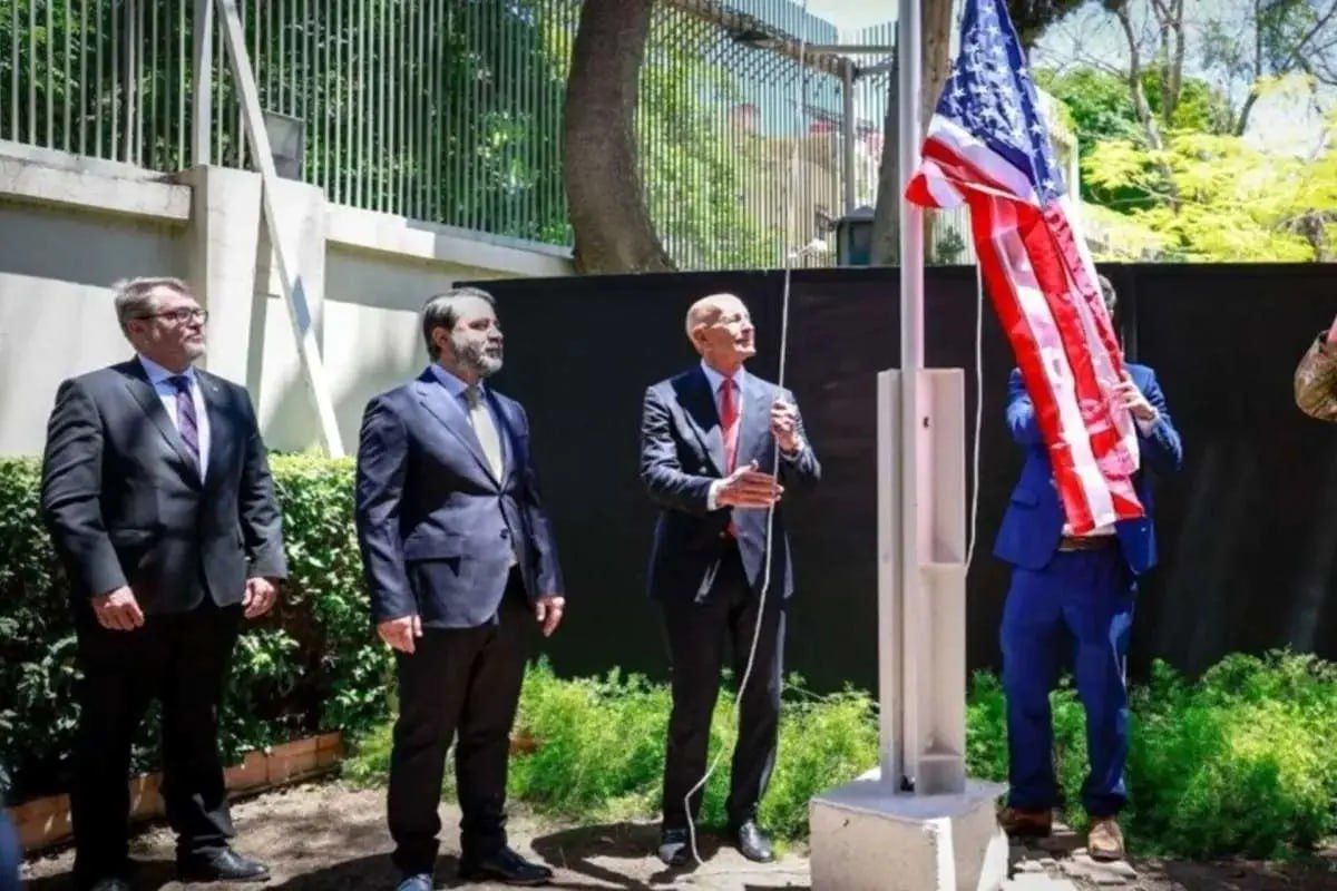  بازگشایی سفارت آمریکا در دمشق پس از ۱۳ سال 