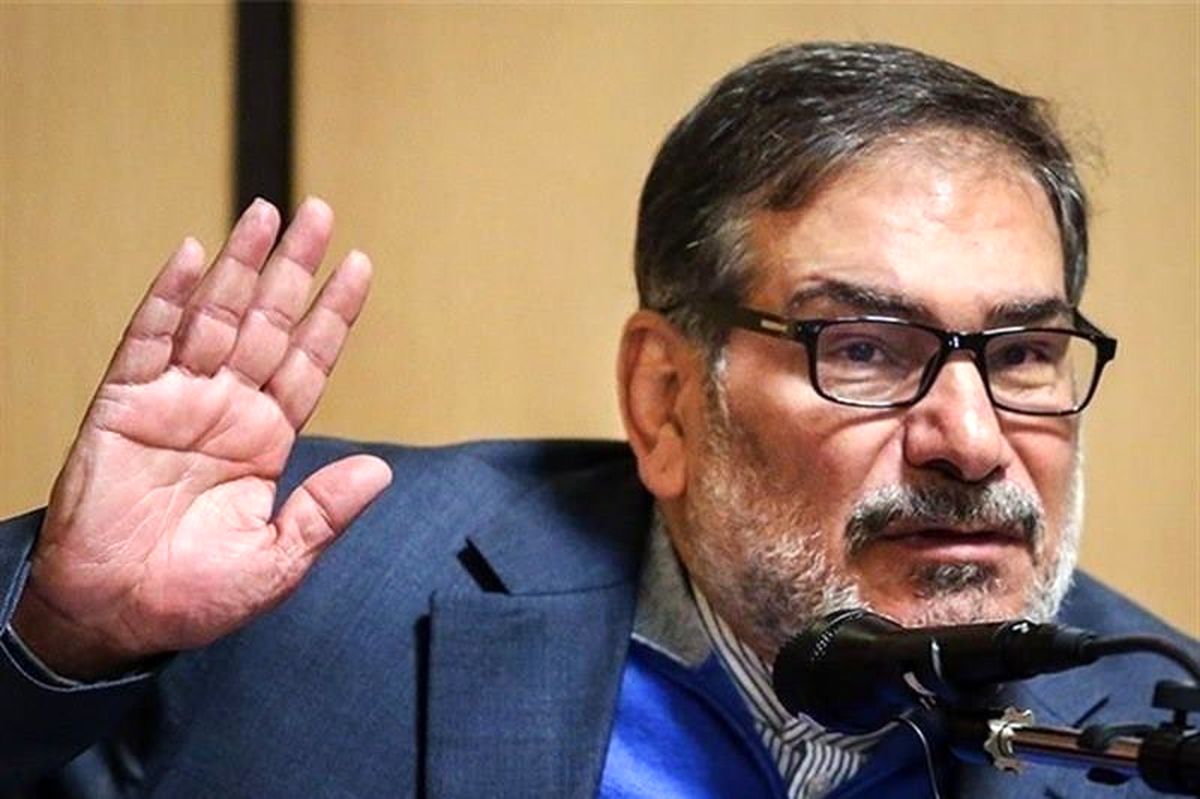  علی شمخانی در واکنش به سخنان ترامپ: مذاکره، ابزار پیشرفت و حفظ منافع و ⁧عزت ملی⁩ است؛ نه تحمیل و تسلیم 