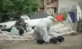 عباس عبدی درباره مجادله یک روحانی و زن گیلانی: حکومت و دولت کجاست؟

