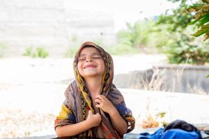 دختر ۴ ساله آواره در دخمه های حاشیه شهر قدس/ تصاویر