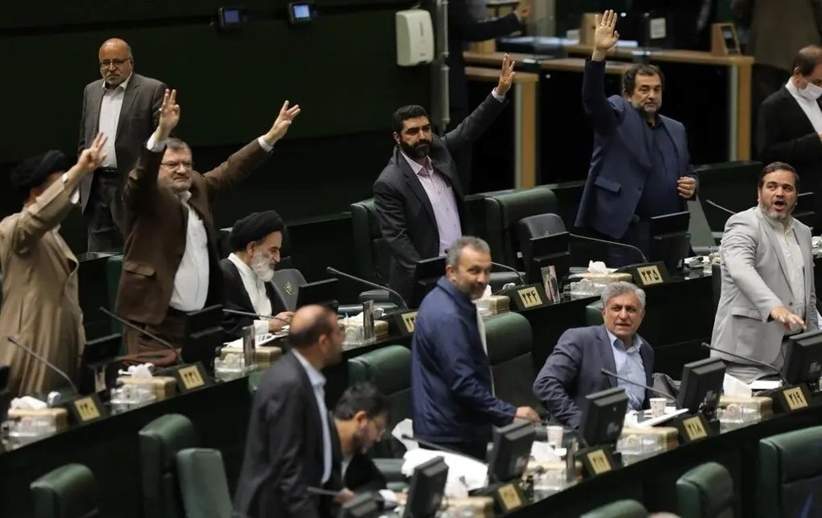عاقبت طرح «صیانت» چه شد؟ / نوری، نماینده مجلس: تمامی طرحها که بررسی آن نیمه تمام باقی مانده باشد، به دوره بعدی منتقل نمیشود و منتفی است