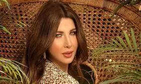 پیراهن پرزرق و برق نانسی عجرم در کنسرت جدیدش