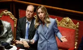 ملونی قوانین انتخاباتی ایتالیا را برای ماندن در قدرت تغییر می‌دهد