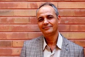 انتقاد تند زیدآبادی از کیهان: کوچکترین احساس شرمی نمی‌کنند