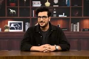 شوخی امیرحسین غیاثی با بازی پینگ پونگ خاتمی/ ویدئو