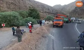 فاجعه در محور کاشمر–کوهسرخ؛ سقوط مینی‌بوس بانوان گنابادی به دره ۶ کشته و ۲۳ مصدوم برجای گذاشت