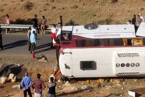 واژگونی اتوبوس زائران ایرانی در عراق/ ۴ نفر جان باختند