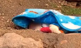 یک نوزاد در باران و سرما در ایذه رها شد/ ویدئو

