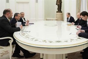 تکذیب خبر روزنامه فرهیختگان درباره پیام گلایه‌آمیز رهبری به پوتین