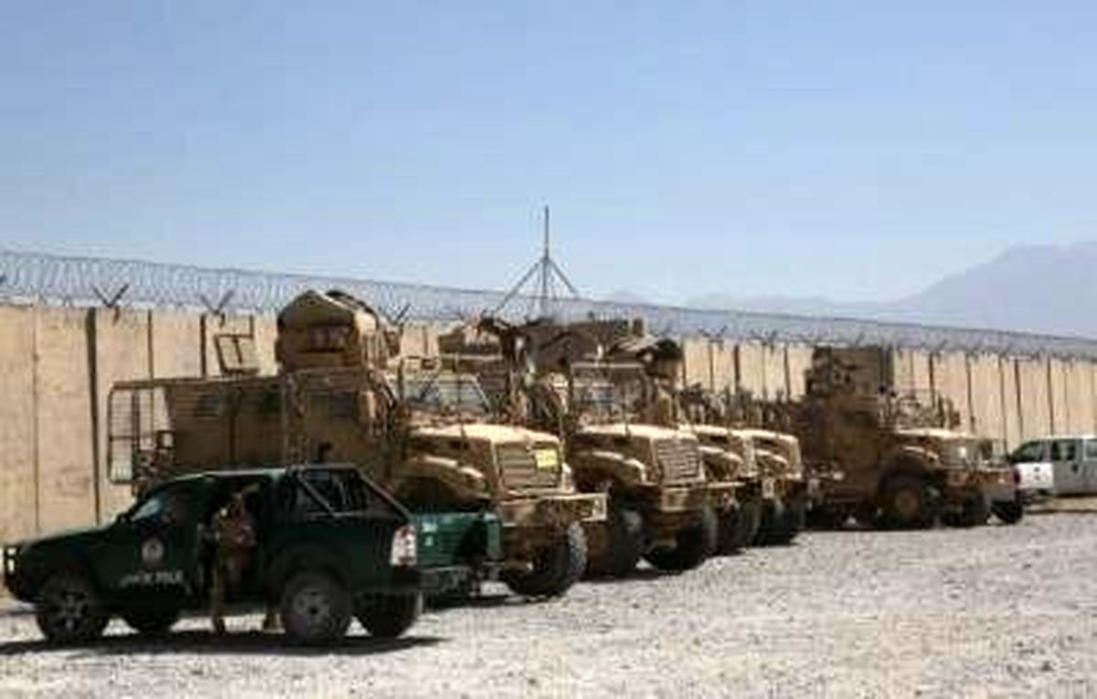 پاکستان از تجهیزات باقیمانده ناتو در افغانستان استفاده می‌کند/ کابل انکار کرد

