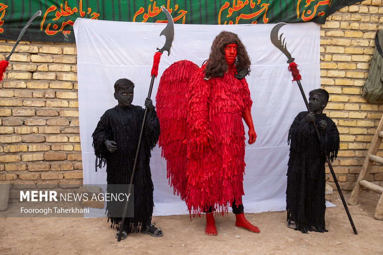 تصاویر: کاروان نمادین لشکر جن‌ها در نوش آباد