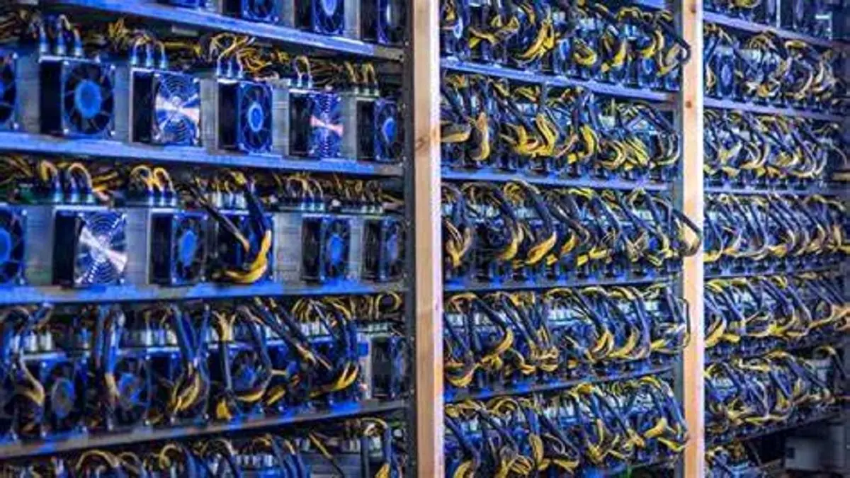 ۲۲۱ هزار دستگاه استخراج غیرمجاز رمز ارز  از ابتدای سال تاکنون ضبط شد