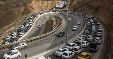 ورودی جاده چالوس و آزادراه تهران-شمال مسدود شد