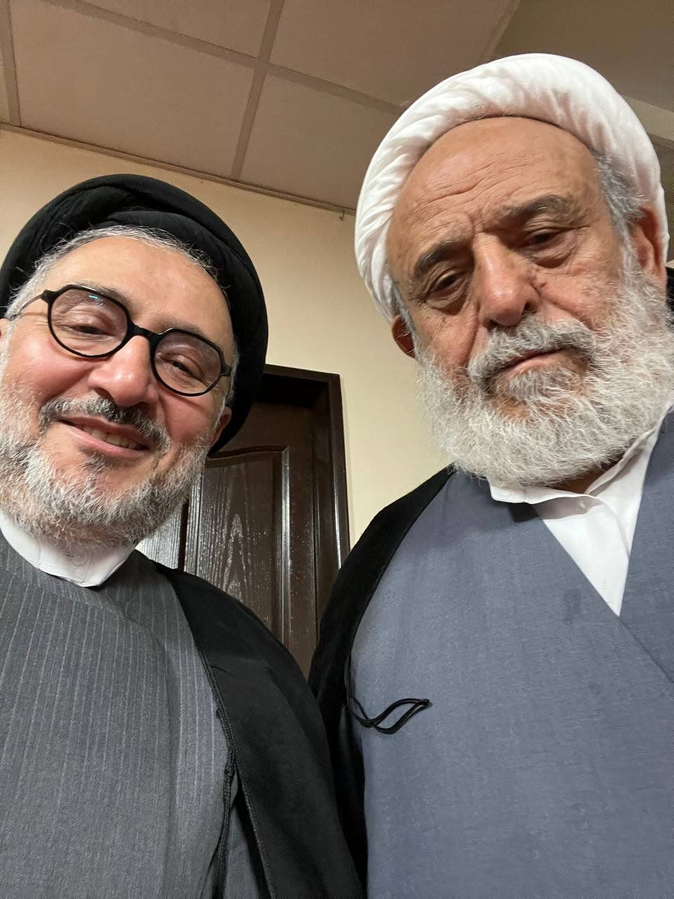 سید محمد خاتمی و ابطحی به دیدار شیخ انصاریان رفتند/ حسین انصاریان تالیفات معنوی فراوانی دارد