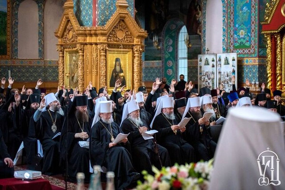 کلیسای ارتدوکس اوکراین روابطش را با روسیه قطع کرد

