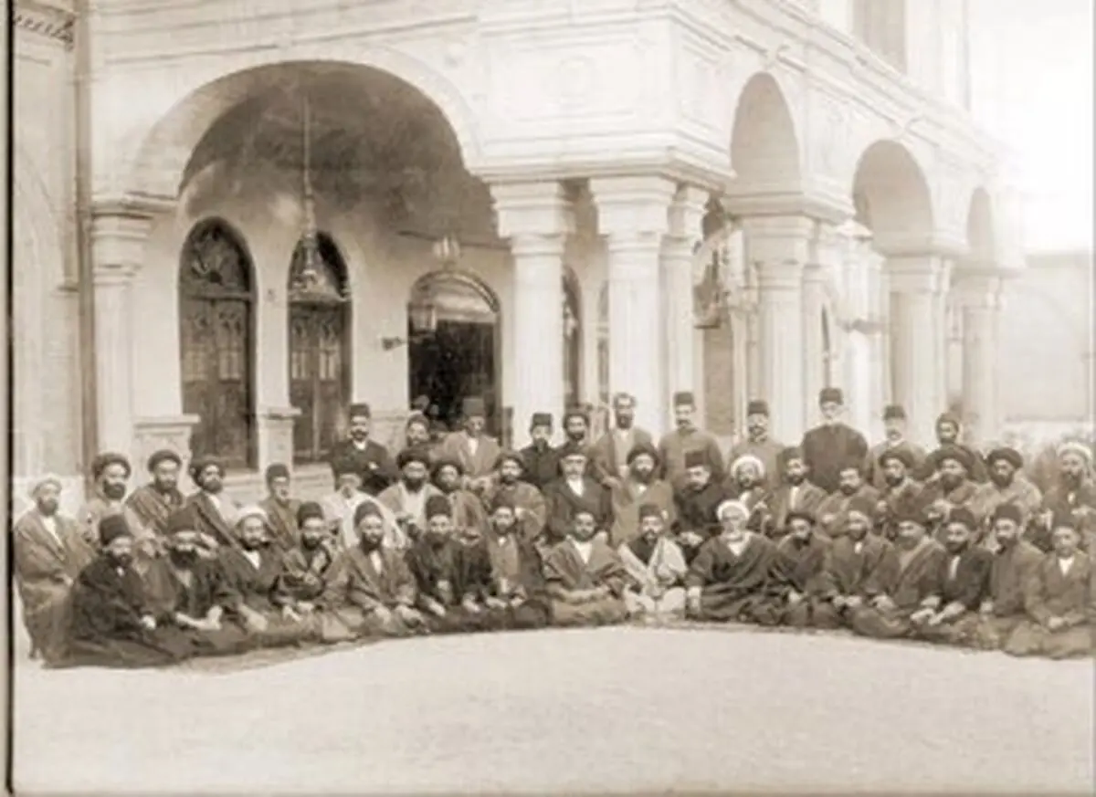 روایتی کوتاه از نویسندگان دوره مشروطه از مستشارالدوله تا جهانگیرخان صوراسرافیل/ یادآر ز شمع مرده یادآر