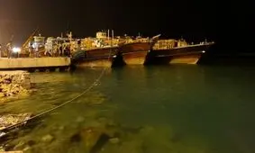 توقیف ۳ فروند شناور حامل سوخت قاچاق توسط نیروی دریایی سپاه

