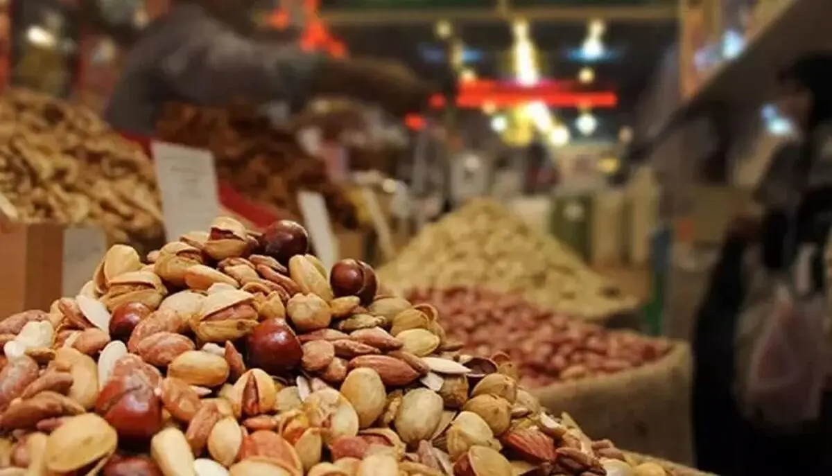 عرضه آجیل‌های تقلبی در میادین تره‌بار/ خشکسالی پسته را میلیونی کرد

