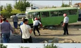 انحراف مینی بوس از جاده در فلاورجان ۸ مصدوم داشت