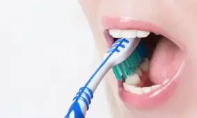 بعد از خوردن چه چیزهایی نیاز نیست مسواک بزنیم؟