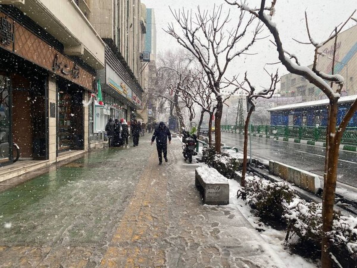 بارش برف و باران و آبگرفتگی معابر در ۶ استان