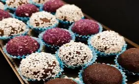 طرز تهیه حلوا خرمایی توپی مجلسی و ساده