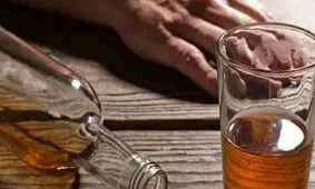 راهی شدن ۱۱مسموم الکلی جدید در بندرعباس به بیمارستان