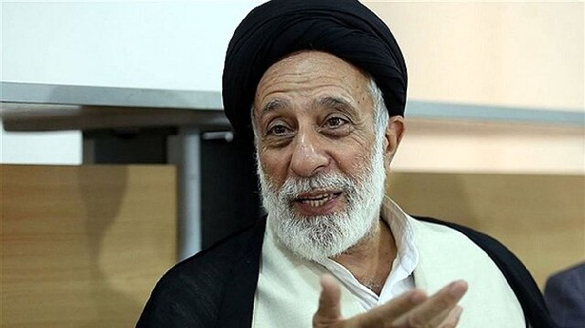 هادی خامنهای رأی خود را به صندوق انداخت