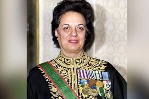فرخ‌رو پارسا اعدام شد/ تصاویر