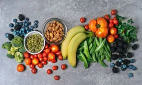 بهترین ساعت برای میوه خوردن | این میوه ها به کاهش وزن کمک می‌کنند