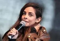 بازیگر زن مشهور، مزاحم آنلاین جنسی‌اش را پیدا کرد: شوهرش! | عکس