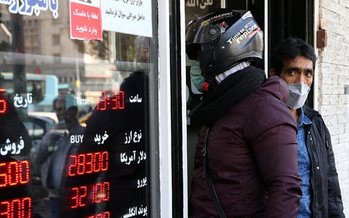 پیشبینی قیمت دلار امروز پنجشنبه ۲۶ اسفند ۱۴۰۰