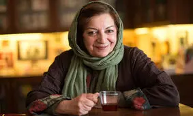 مرضیه برومند: اسمم را از «آرایشگاه زیبا» حذف کردند، بعد مجوز پخش دادند!/ گفتند آقای خمارلو چرا شعر فردوسی می‌خواند/ ویدئو

