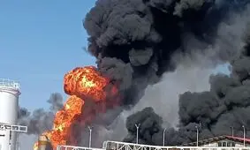 لحظه انفجار مخازن در پالایشگاه بیرجند/ آتش به همه مخازن پالایشگاه بیرجند رسید/ ویدئو