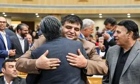 اولین تصاویر از حسین رضازاده پس از یک دوره بیماری
