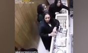 دزدی طلا توسط ۳ زن از طلافروش/ ویدئو