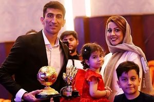 استوری همسر بیرانوند با مدال قهرمانی